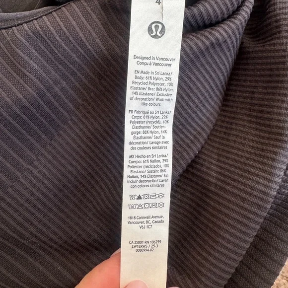 Lululemon Athletica Charcoal Ribbed Workout Tank, Size 4 - Picture 3 of 3